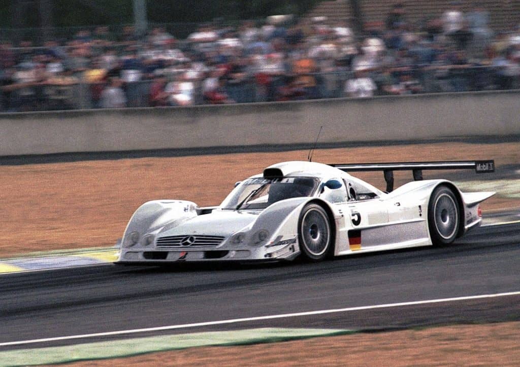Mercedes-Benz CLR exits Dunlop Chicane at the 1999 Le Mans, driven by Christophe Bouchut, Nick Heidfeld & Peter Dumbreck (who would later flip the car)