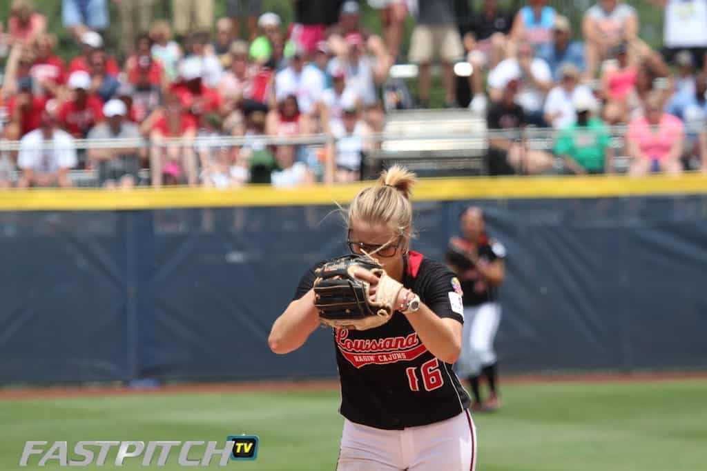 Louisiana-Lafayette Christina Hamilton pitches against Oklahoma in Game 8 of the Women's College World Series - May 31, 2014