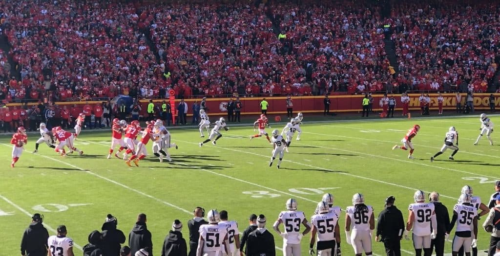 Today's Kansas City Chiefs Game: When and Where Do They Play on Today's  Schedule? - HotDog