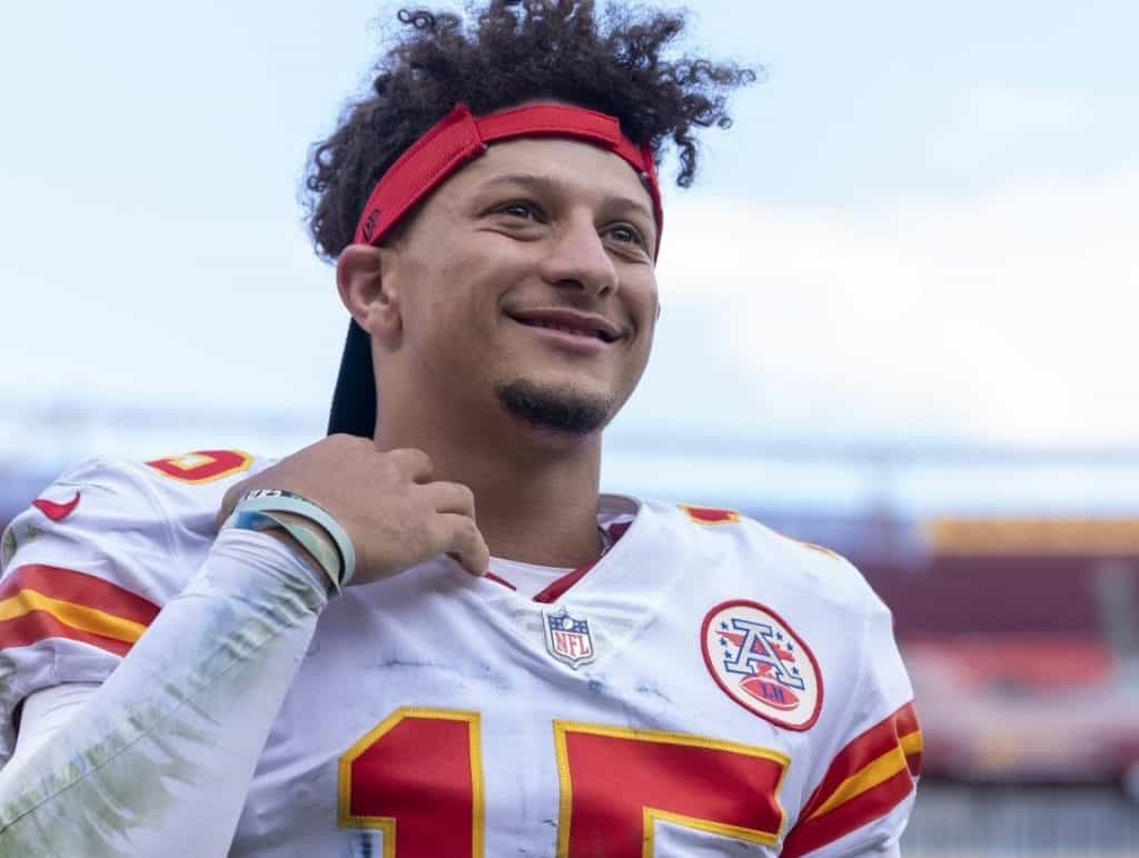 DIRECTV vs. Nexstar: How to Watch Chiefs-Lions On Thursday Night Football –  The TV Answer Man!