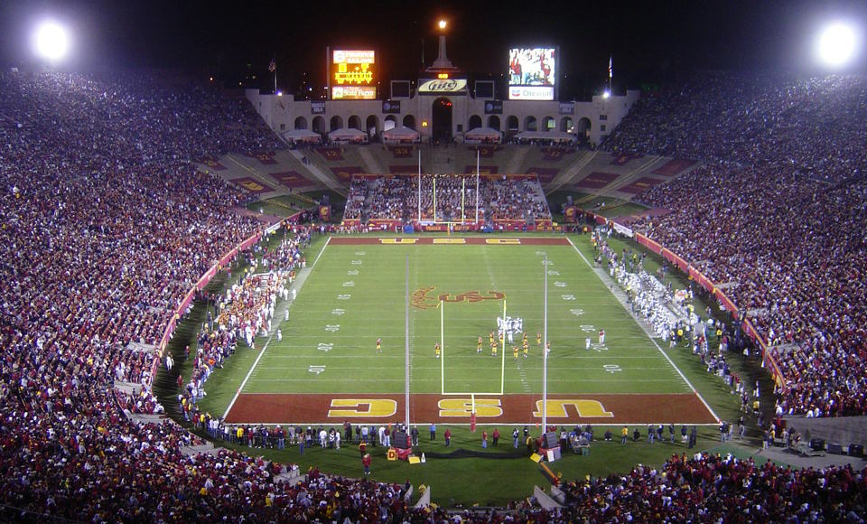 The Coliseum During a 2006 USC Game